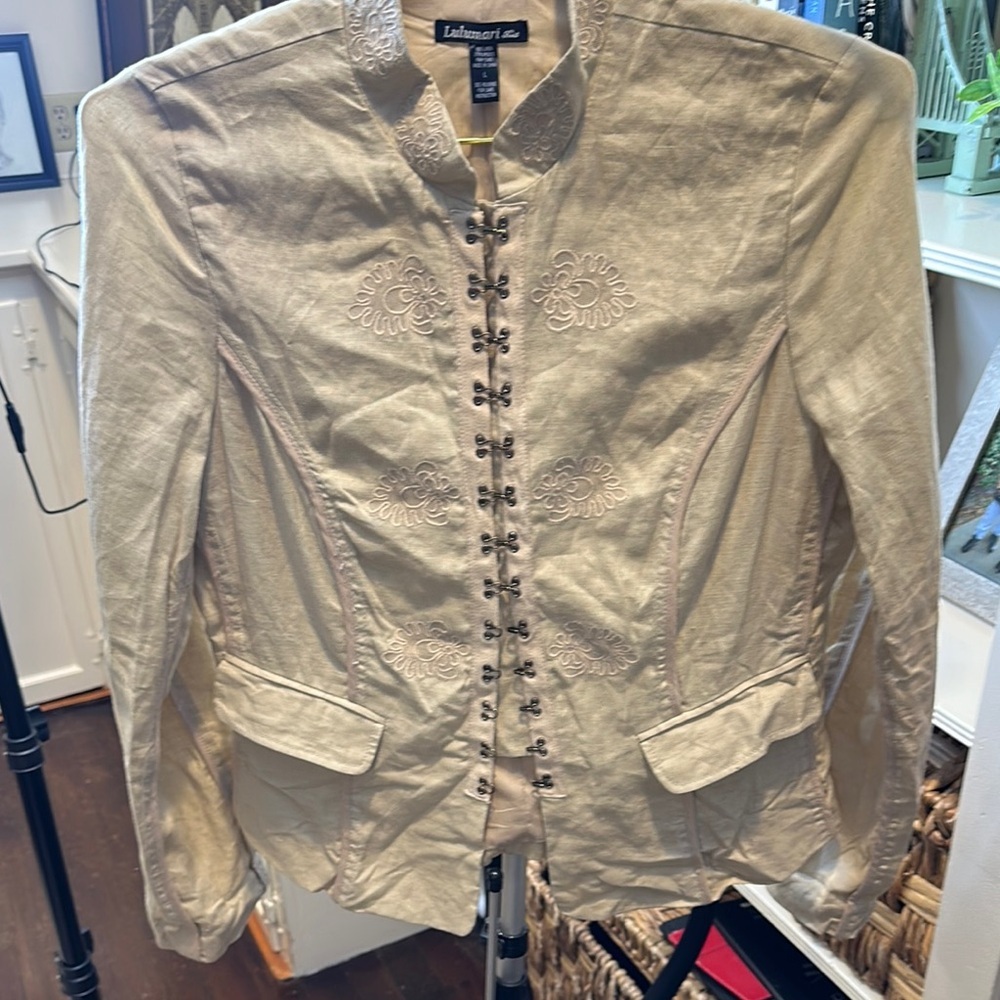 Vintage Lulumari 100% Linen Cream Blazer with Victorian-Inspired Design Sz Large